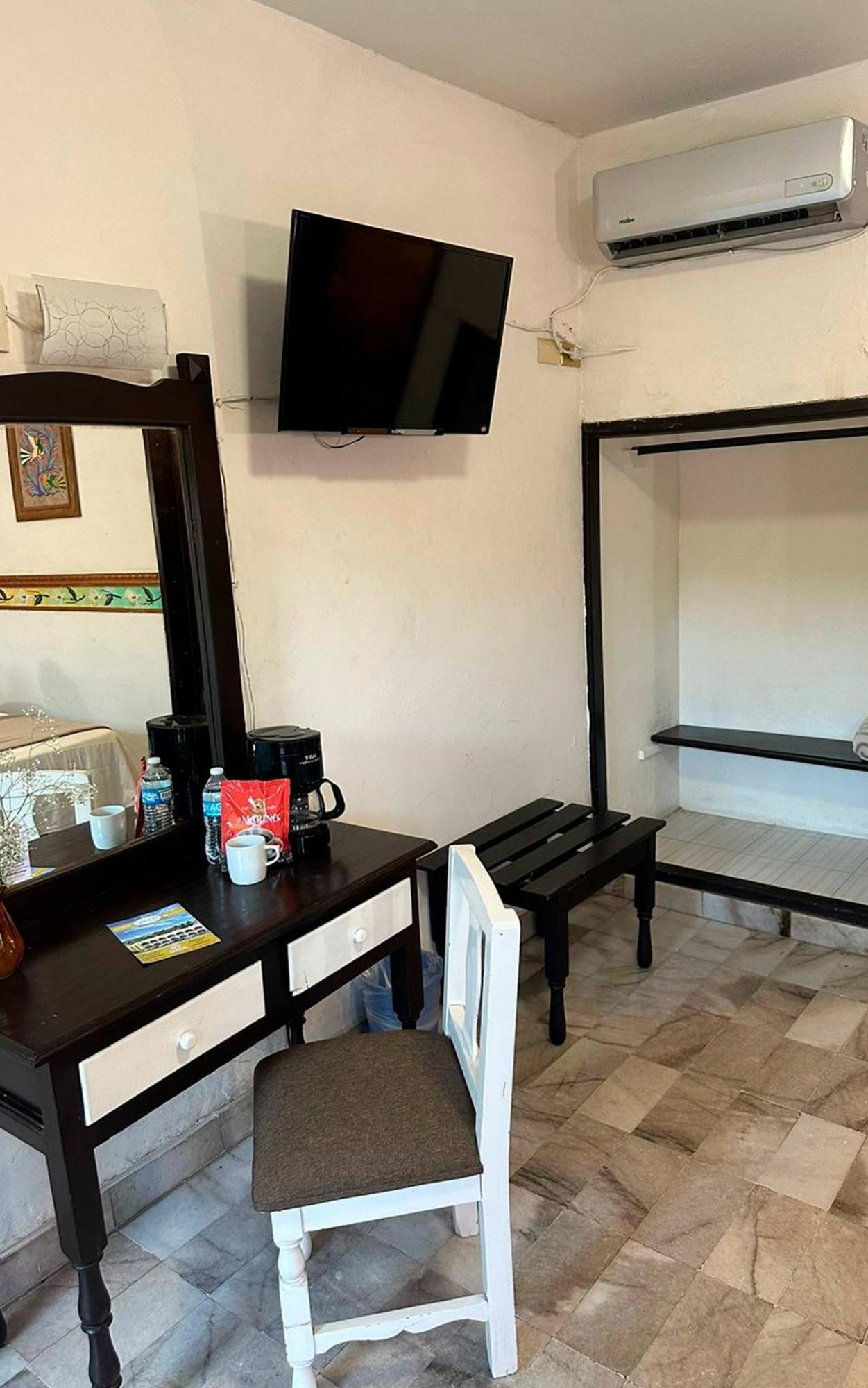 Hotel Yauco El Rosario エクステリア 写真