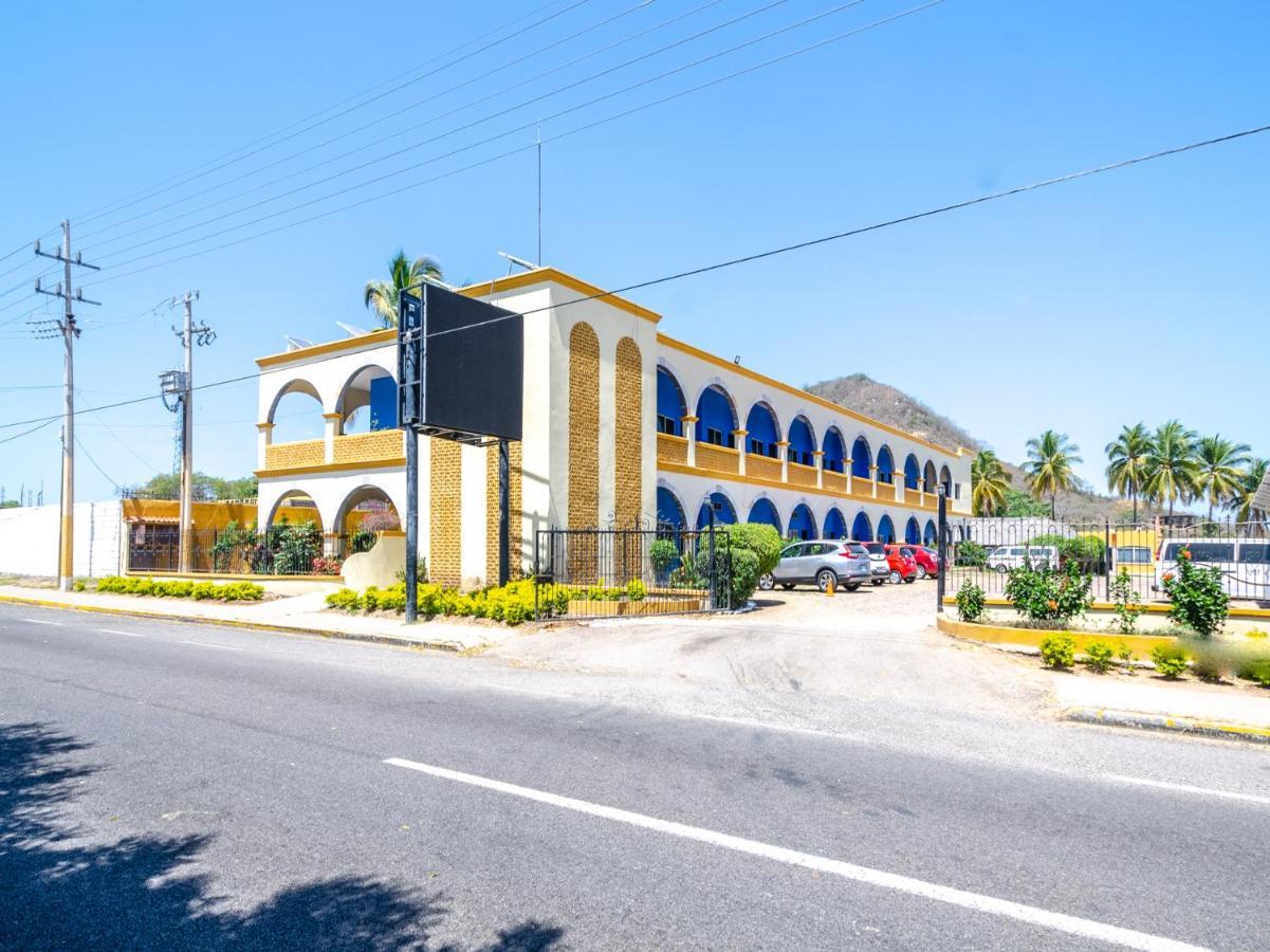 Hotel Yauco El Rosario エクステリア 写真
